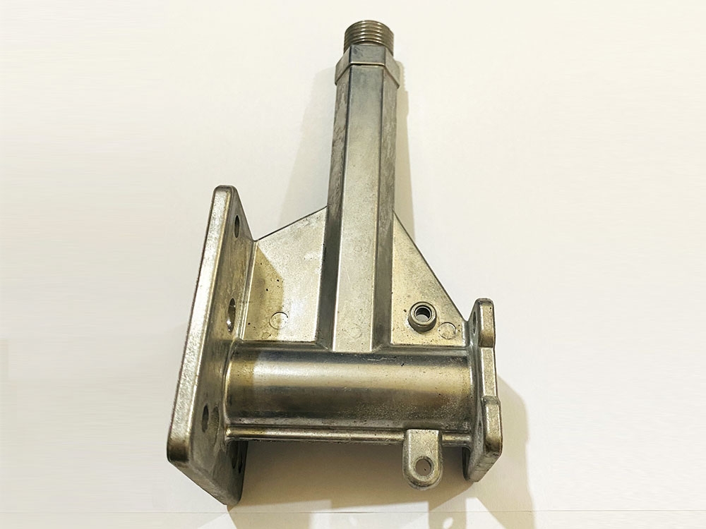 熱水器零件 - 鋁合金壓鑄(ADC12)
